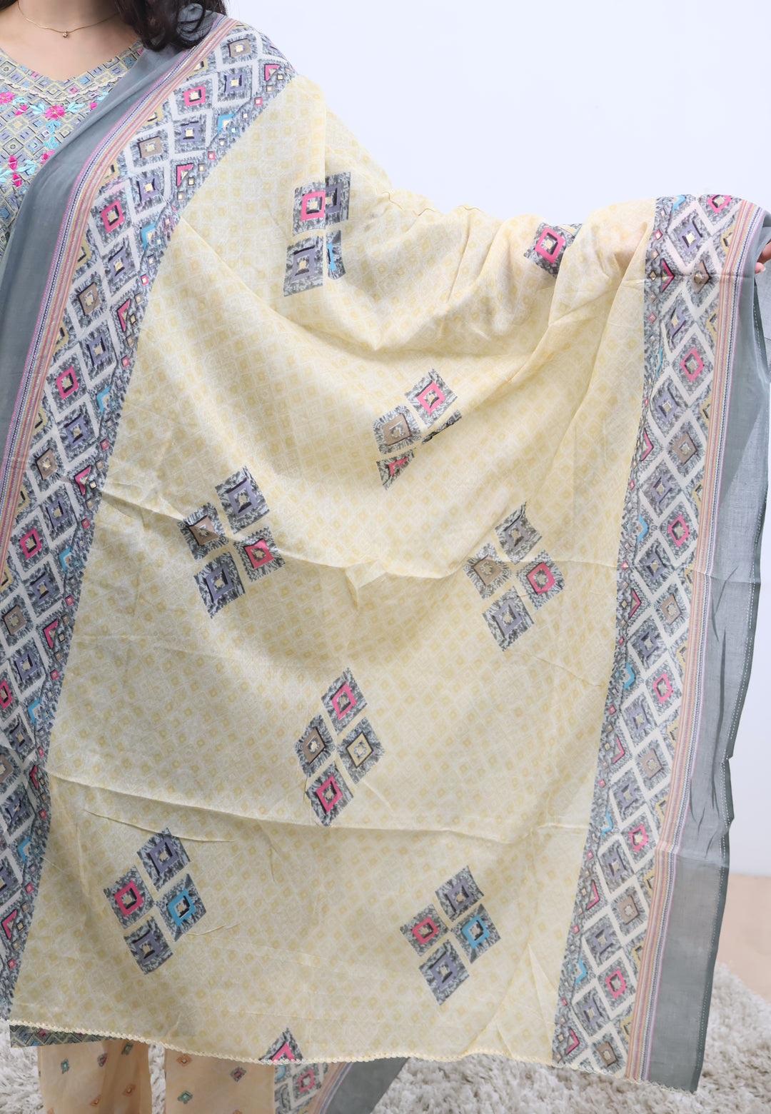 Stella Straight kurthi  (Non-maternity)