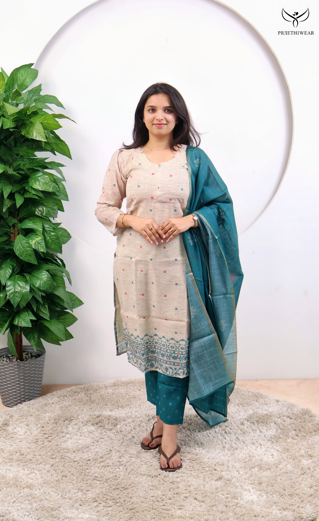 Diya1 Maternity Dress with center Zip