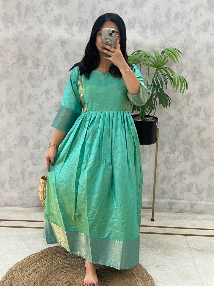 Tanuja Maternity Kurthi