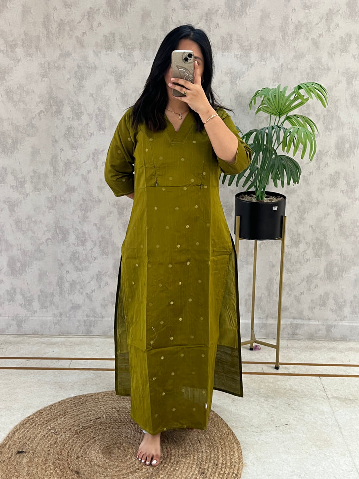 Gayathri Maternity Kurthi