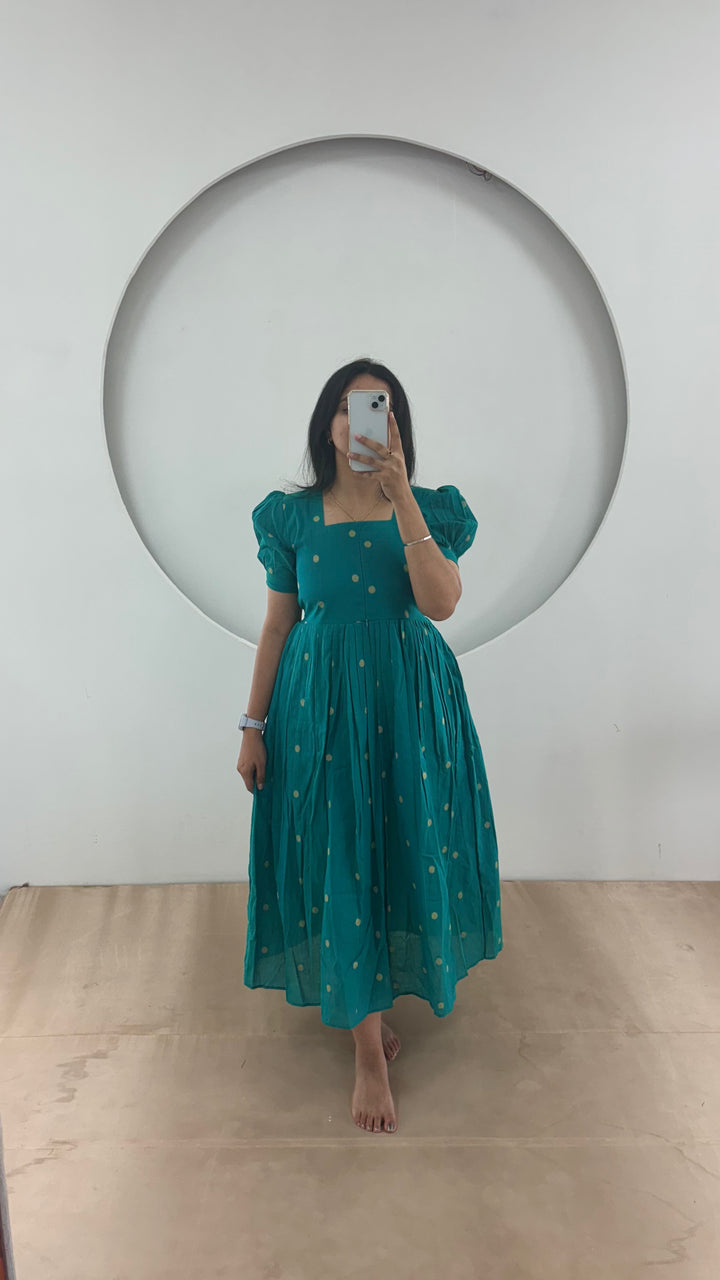 Aarathya Maternity Dress with center Zip