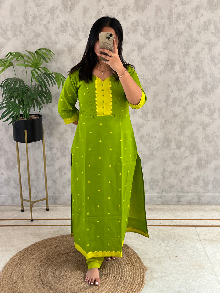 Charu Maternity Kurthi