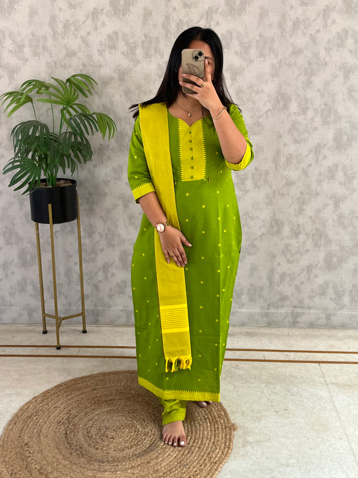 Charu Maternity Kurthi