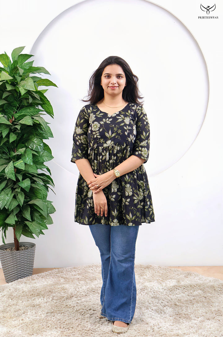 Mahikha Maternity Dress