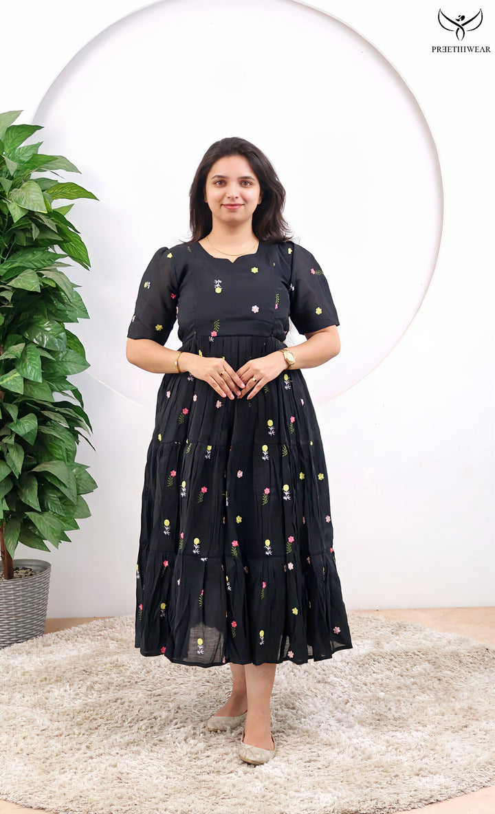 Nirubha Maternity Dress