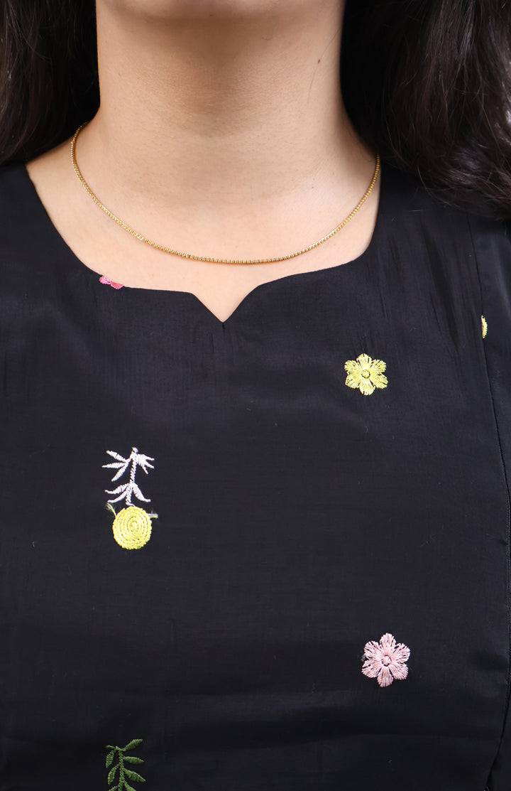 Nirubha Maternity Dress
