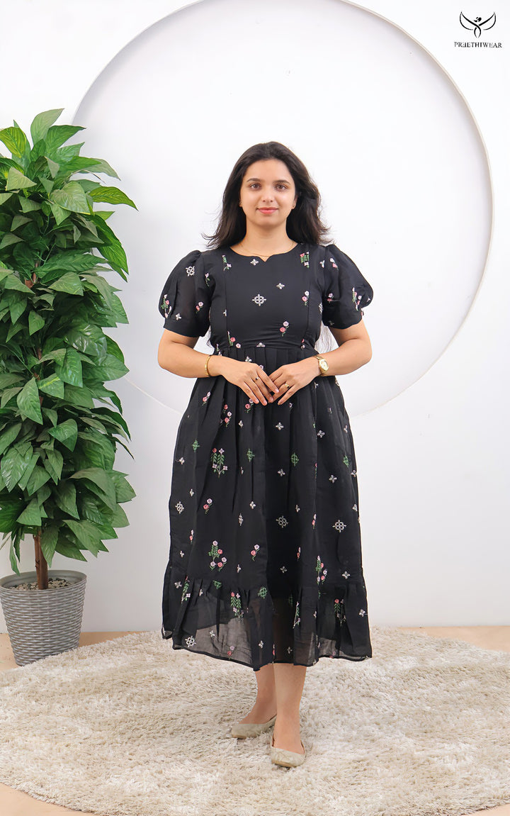 Swathee Maternity Dress