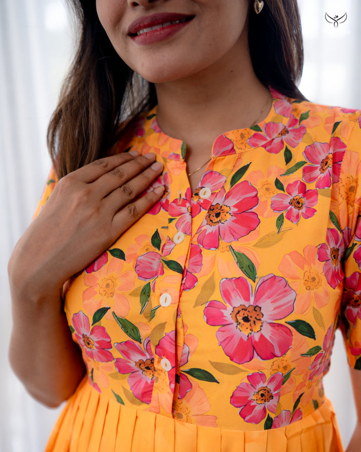 Sarini Maternity Dress with center Button  (PREORDER-OCT27)