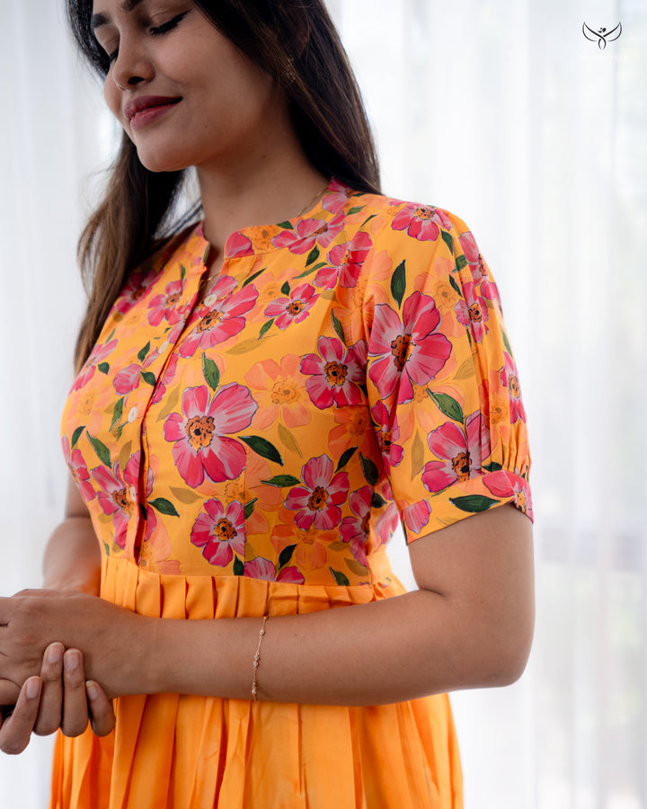 Sarini Maternity Dress with center Button  (PREORDER-OCT27)