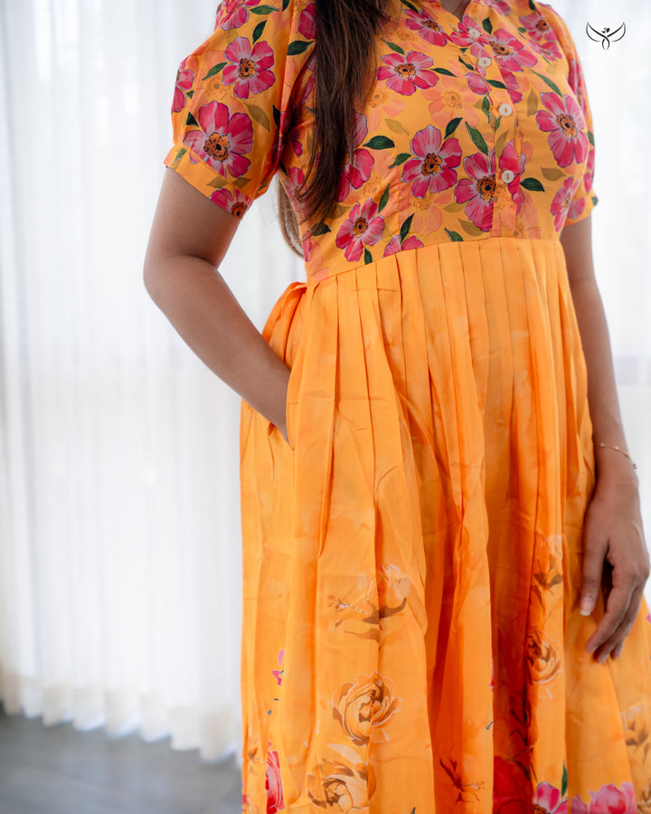 Sarini Maternity Dress with center Button  (PREORDER-OCT27)