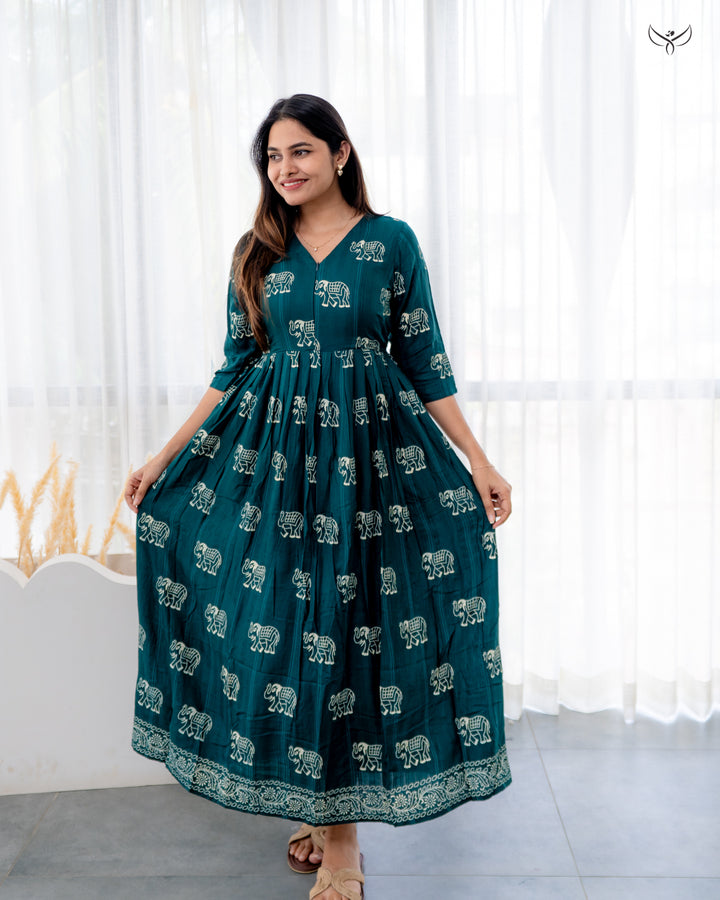 Nayira Maternity Dress  with center zip