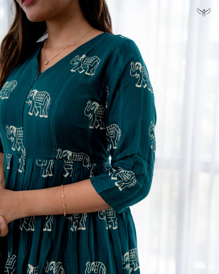 Nayira Maternity Dress  with center zip