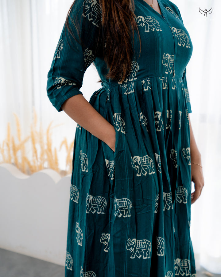 Nayira Maternity Dress  with center zip