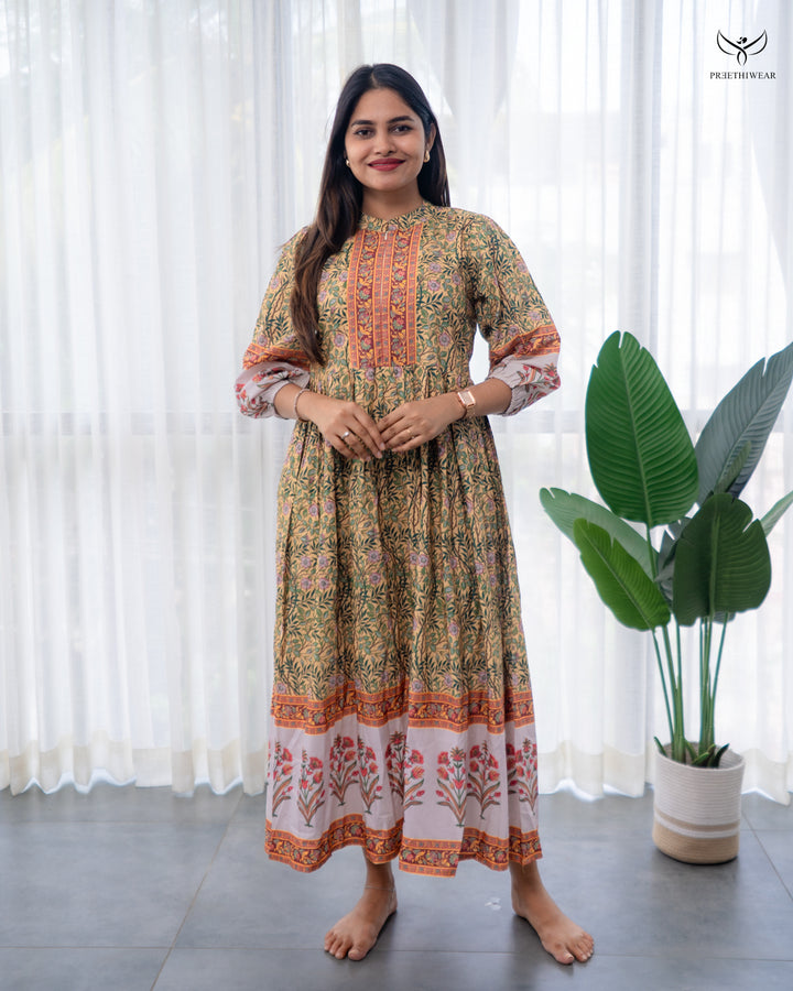 Rijina Maternity Dress with center Zip