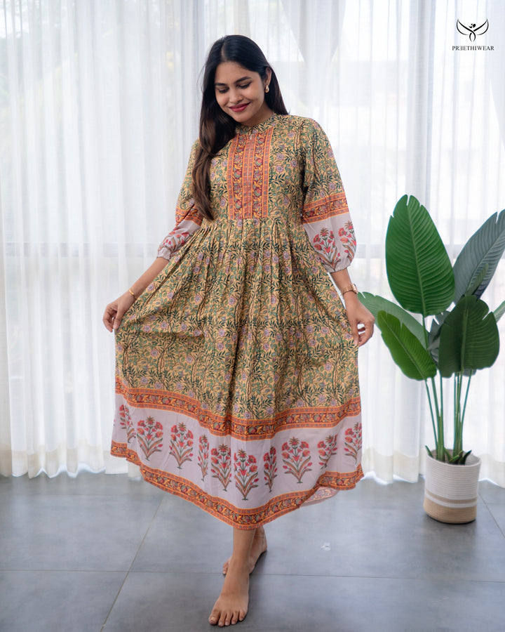 Rijina Maternity Dress with center Zip