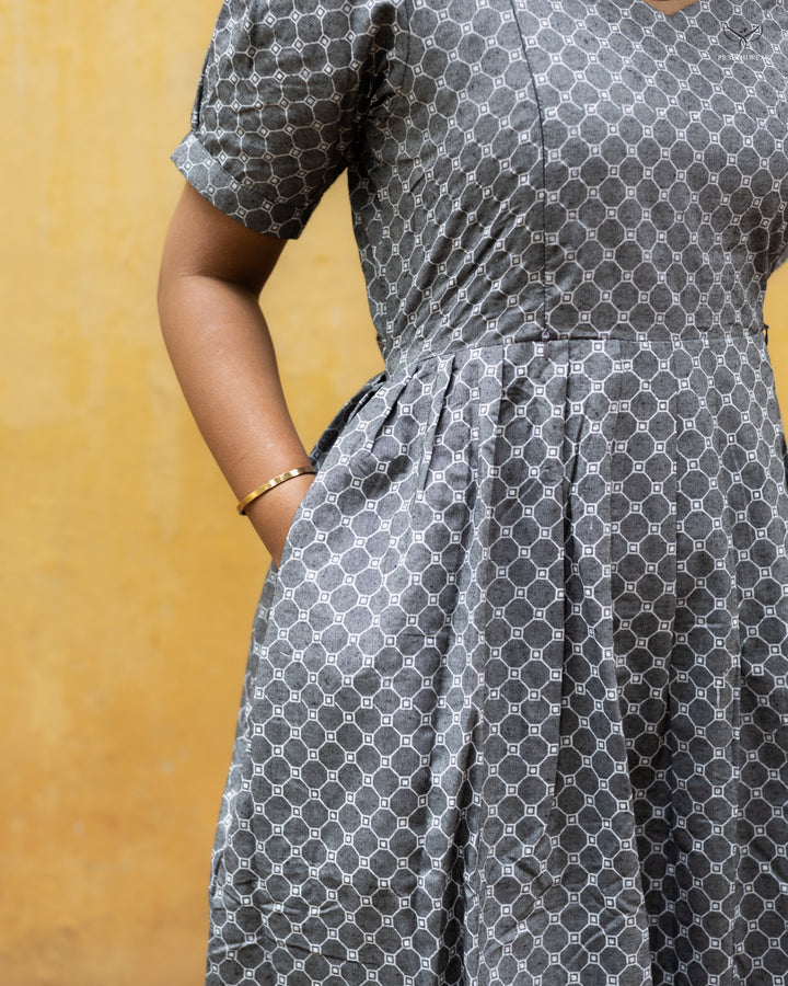 Swathi3 Maternity Dress