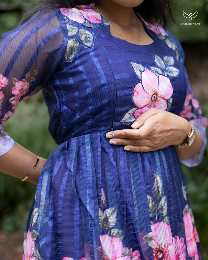 Manu Maternity Dress