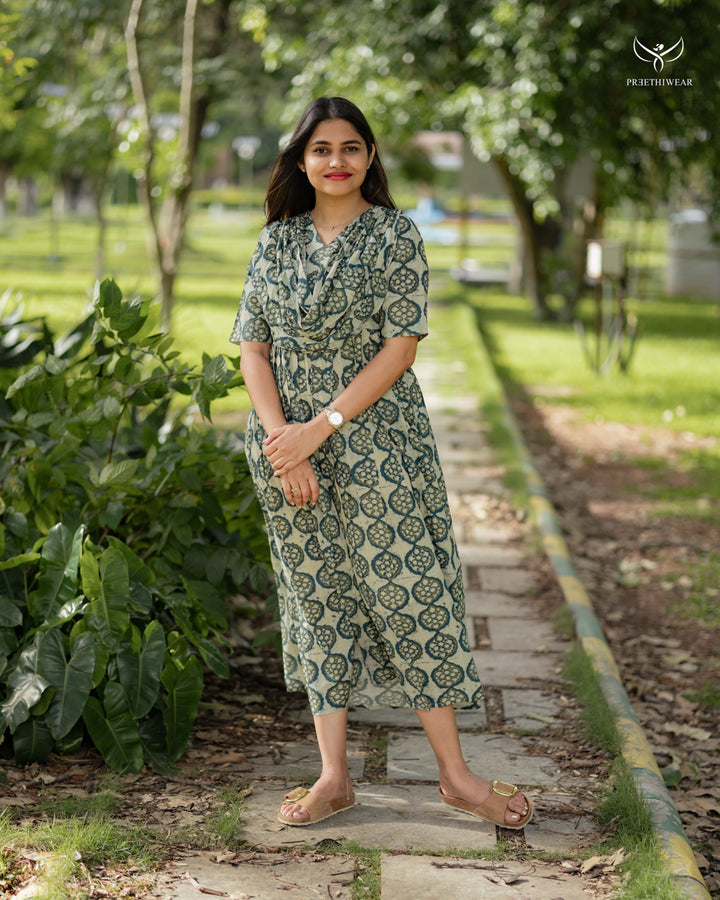 Alphy Maternity Dress with center Zip