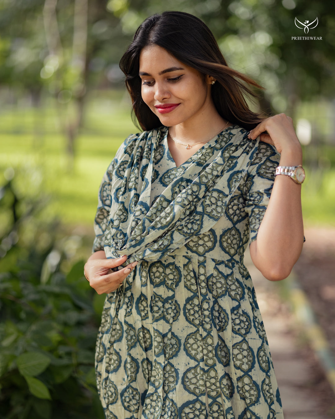 Alphy Maternity Dress with center Zip