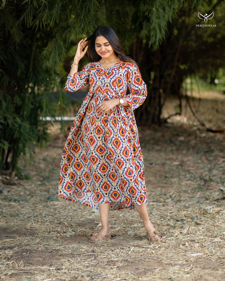 Suvathi Maternity Dress