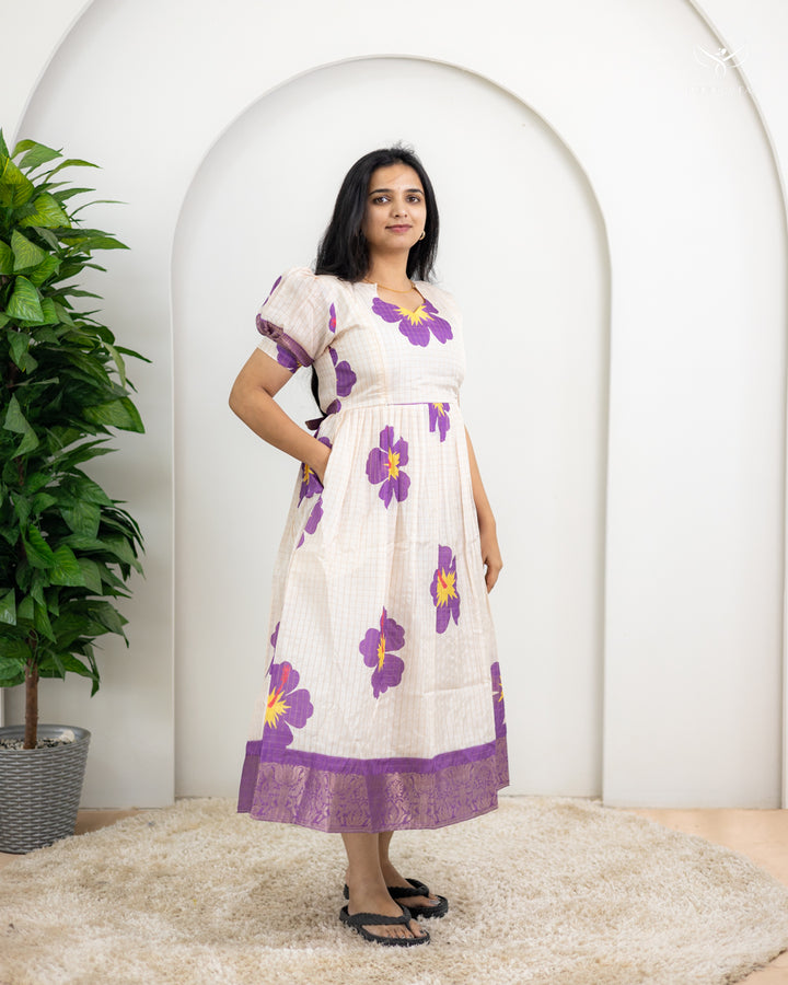 Lary  Maternity Dress - Onam special