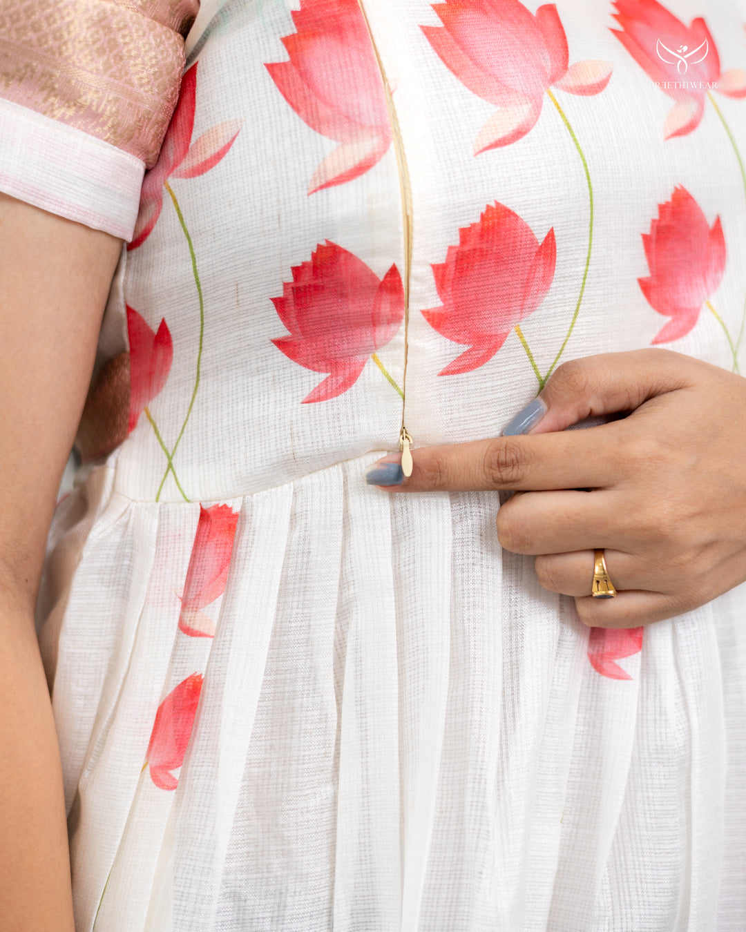 Aishu3 Maternity Dress - Onam special (PREORDER-AUG28)