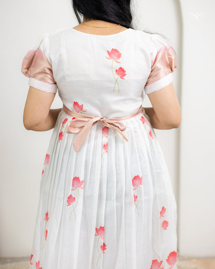 Aishu3 Maternity Dress - Onam special (PREORDER-AUG28)