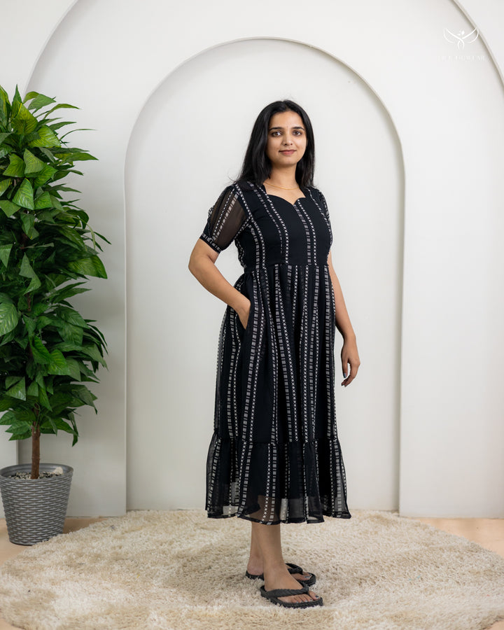 Dia Maternity Dress (PREORDER-SEP30)