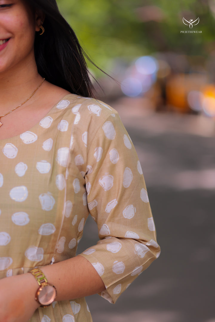 Esther2 Maternity Dress