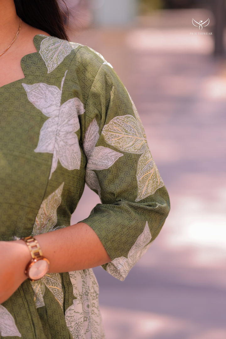 Hareesha Maternity Dress
