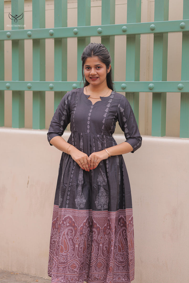 Ryla Maternity Dress