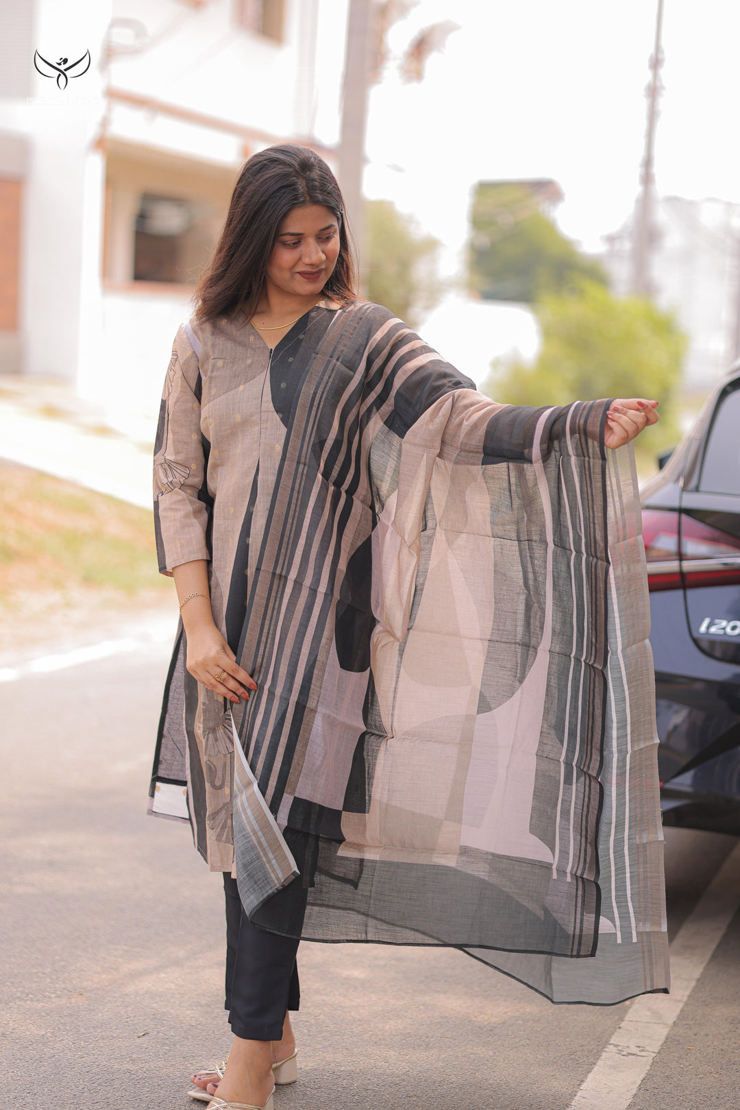Meha Maternity Dress with center Zip