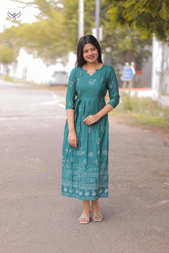 Akshaya2 Maternity Dress