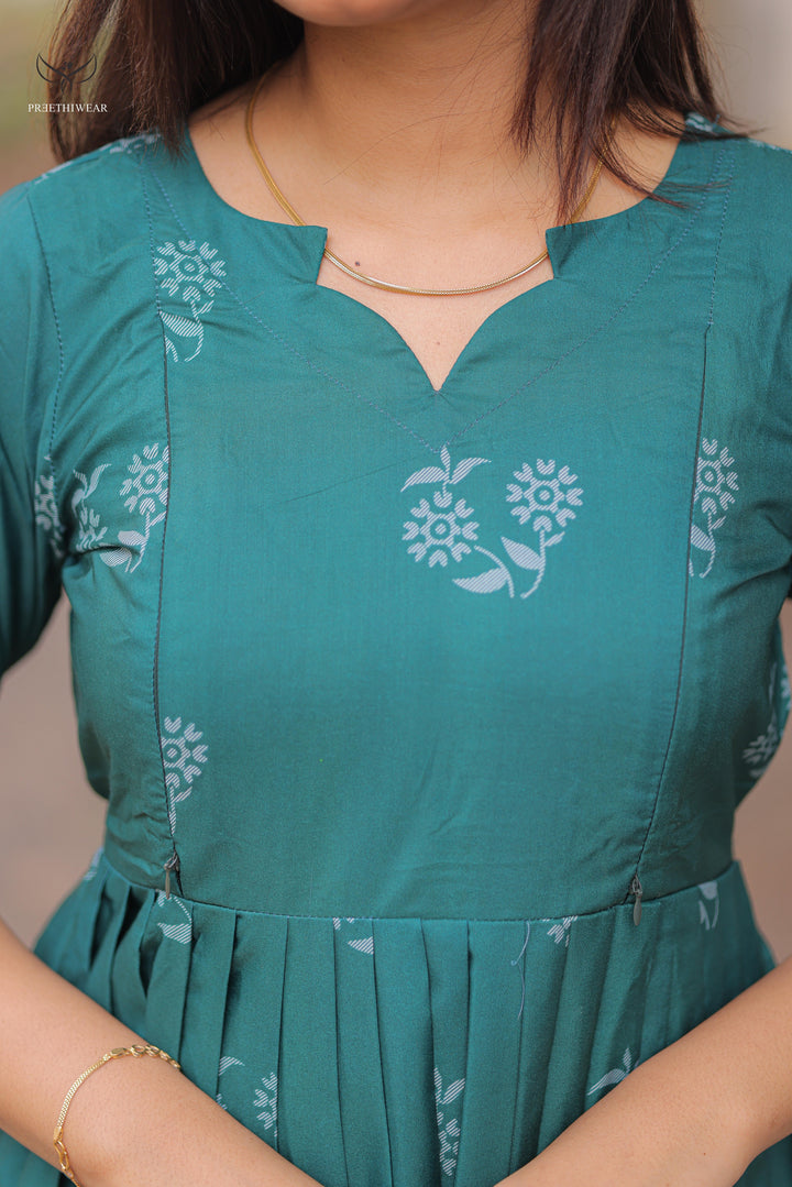 Akshaya2 Maternity Dress