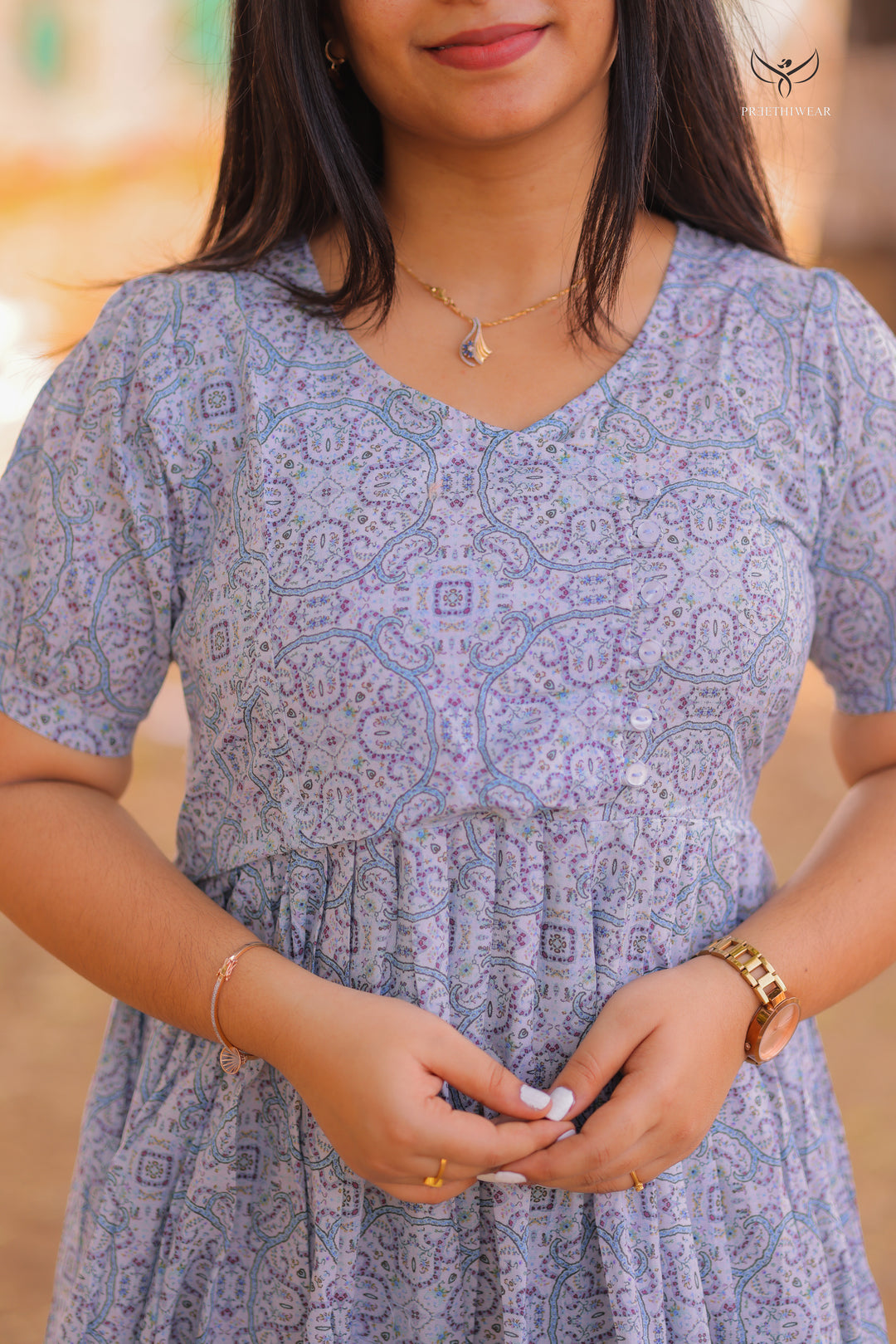 Aswathy Maternity Dress with center Zip