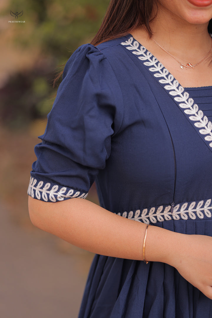 Prajna  Maternity Dress