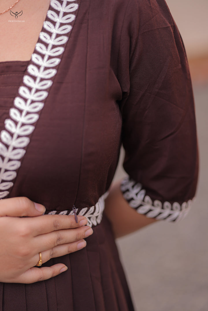 Sravari  Maternity Dress