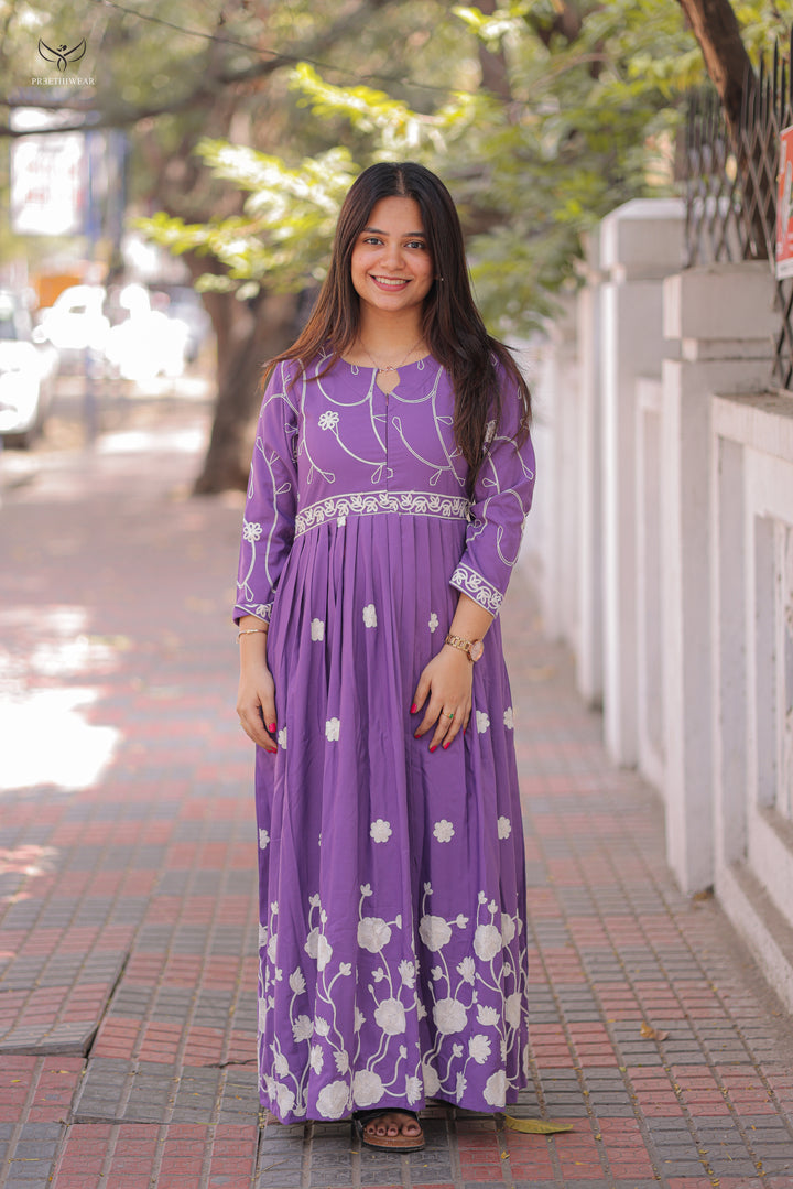 Ivaana Maternity Dress with center Zip