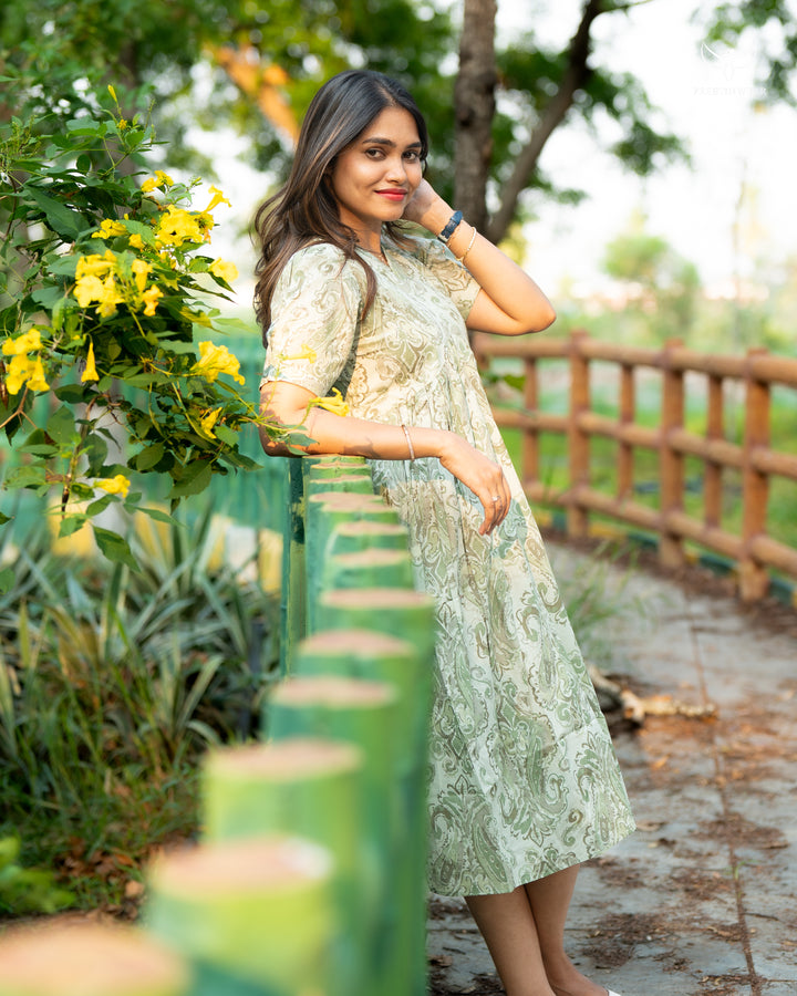 Dharani Maternity Dress with center zip