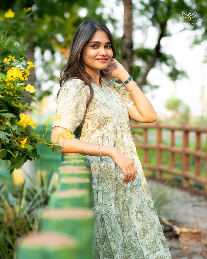 Dharani Maternity Dress with center zip