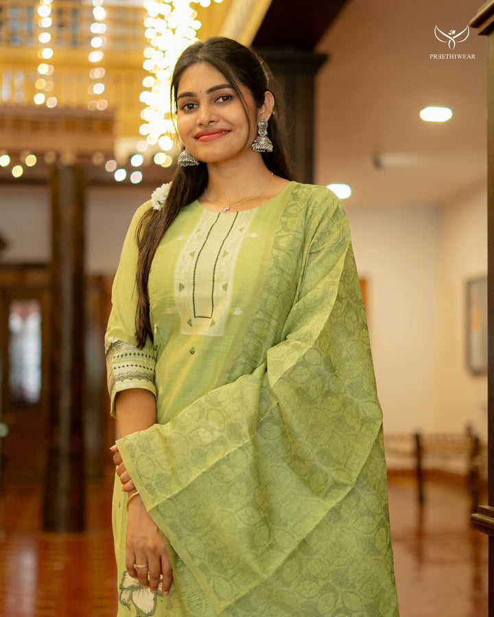 Amaira Maternity Dress