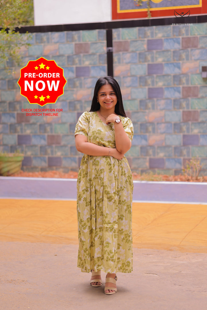 Mrudula Maternity Dress with center Zip
